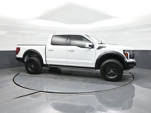 Certified 2025 Ford F150 Raptor AWD/4WD image 9