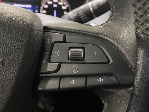 Used 2019 Cadillac XT4 Premium Luxury FWD image 11
