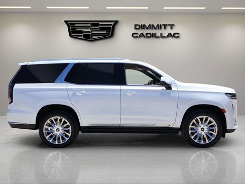 Used 2023 Cadillac Escalade Premium Luxury w/ Performance Package AWD/4WD image 6