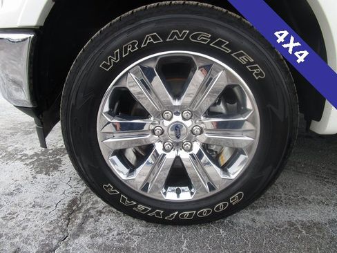 Used 2020 Ford F150 Lariat w/ Equipment Group 502A Luxury image 2