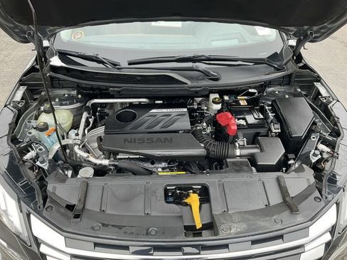 Certified 2025 Nissan Rogue Platinum w/ Platinum Premium Package image 37