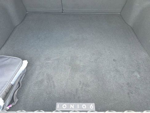 Used 2024 Hyundai Ioniq 6 SE RWD image 25
