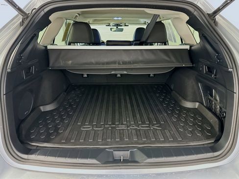 Used 2024 Subaru Outback Limited image 31