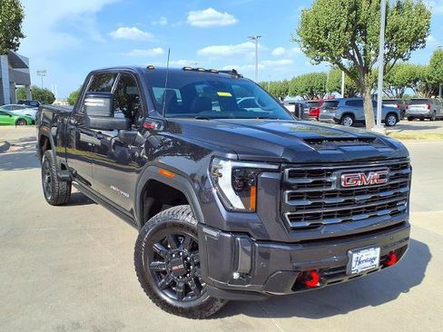 Used 2024 GMC Sierra 2500 AT4 w/ AT4 Premium Plus Package AWD/4WD image 1