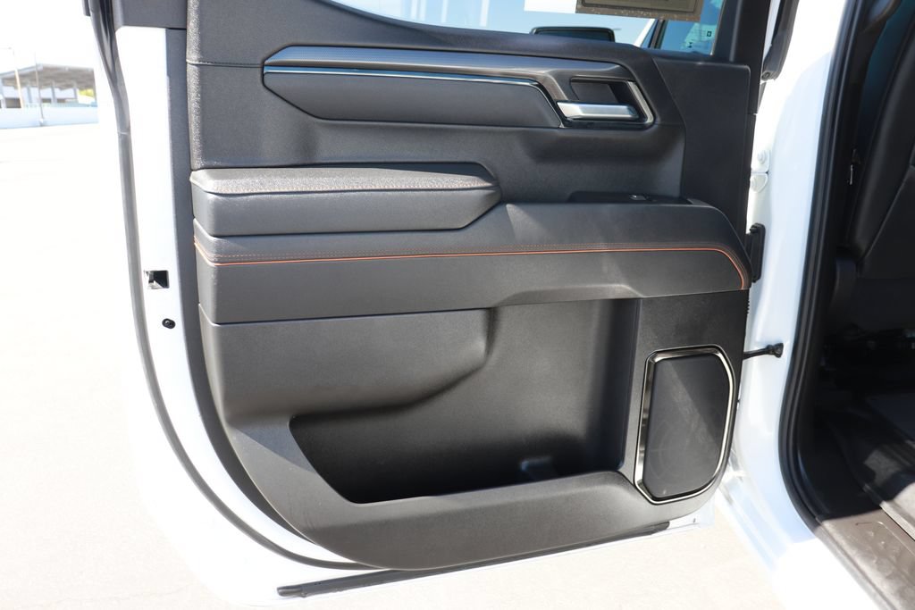 Used 2025 GMC Sierra 1500 AT4 AWD/4WD image 12