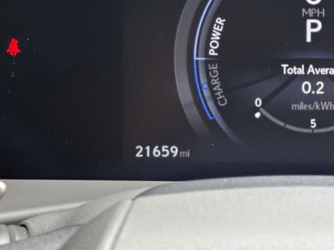 Used 2024 Lexus RZ 300e Premium w/ Technology Package image 21