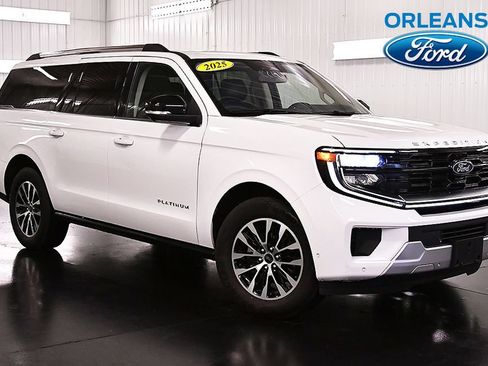 Used 2025 Ford Expedition Max Platinum AWD/4WD image 1