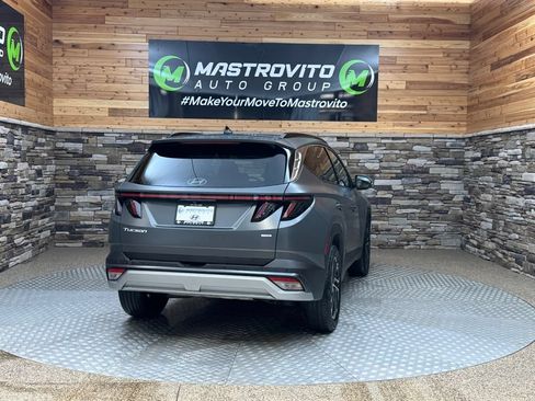 Certified 2025 Hyundai Tucson Limited AWD/4WD image 12