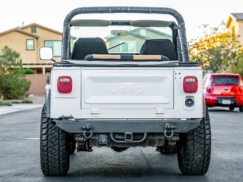 Used 1986 Jeep CJ 7 image 7