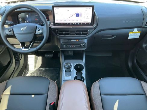 Used 2026 Ford Bronco Sport Outer Banks w/ Outer Banks Tech Package+ AWD/4WD image 38