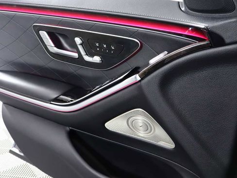 Used 2024 Mercedes-Benz S 580 4MATIC Sedan image 13