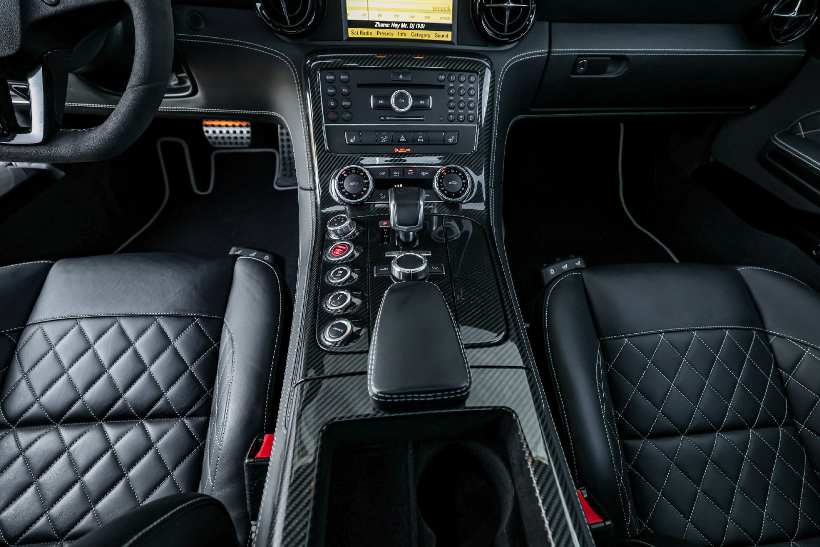 Used 2015 Mercedes-Benz SLS AMG GT Final Edition image 33