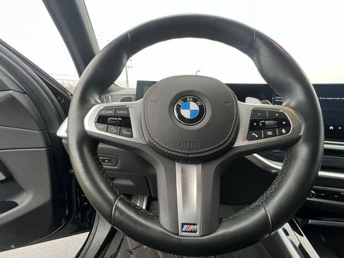 Used 2024 BMW X5 xDrive40i w/ M Sport Package image 19