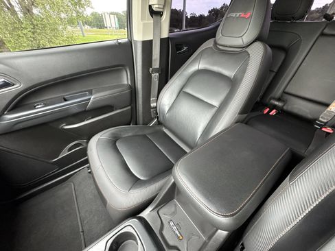 Used 2021 GMC Canyon AT4 w/ Driver Alert Package AWD/4WD image 20