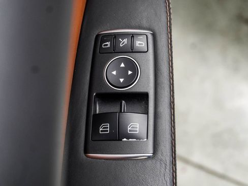 Used 2018 Mercedes-Benz AMG GT Roadster image 48