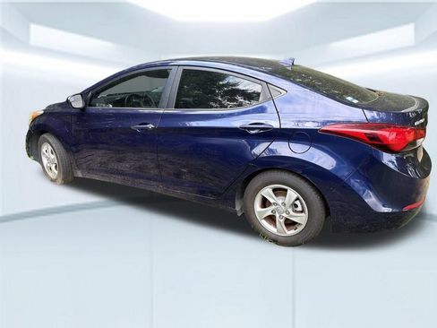 Used 2014 Hyundai Elantra SE FWD image 11