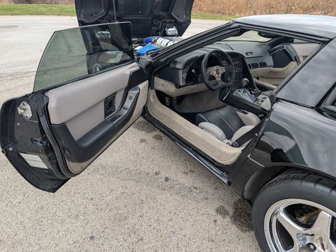 Used 1991 Chevrolet Corvette ZR-1 image 49