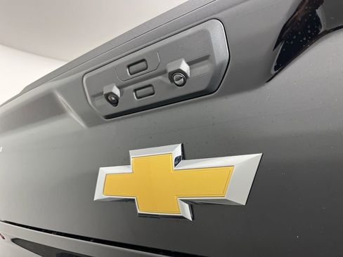 New 2026 Chevrolet Silverado 1500 LTZ w/ LTZ Premium Package AWD/4WD image 20