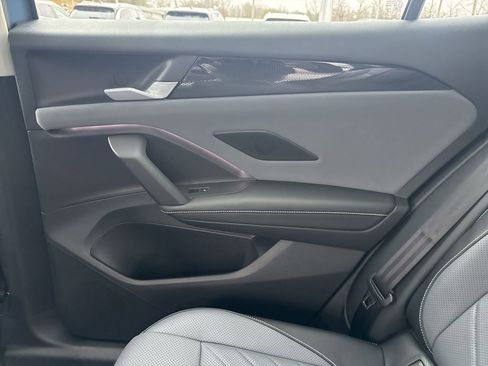 New 2026 Volkswagen Tiguan SE AWD/4WD image 26