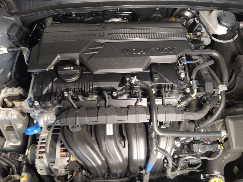 Used 2025 Hyundai Elantra Sport FWD image 30