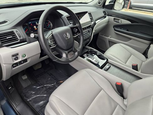Used 2020 Honda Pilot Touring image 10