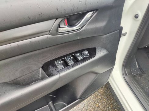 Used 2022 MAZDA CX-5 AWD 2.5 S image 17