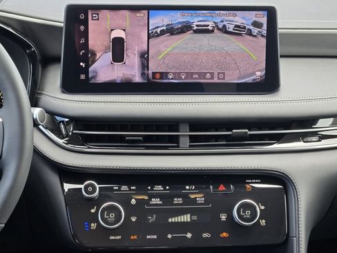 New 2026 INFINITI QX60 Luxe w/ Cargo Package FWD image 17
