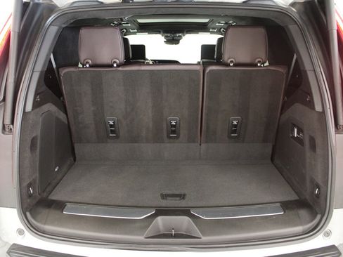 Used 2023 Cadillac Escalade Sport Platinum w/ LPO, ONYX Package image 9