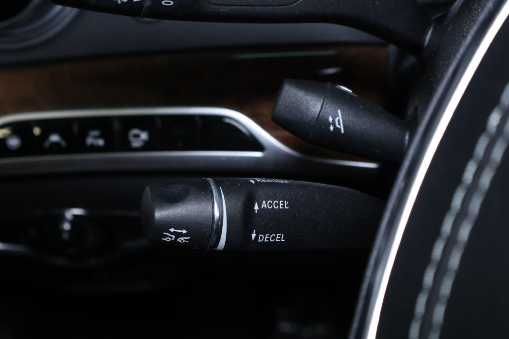 Used 2015 Mercedes-Benz S 550 4MATIC Sedan image 27