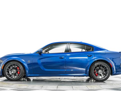 Used 2021 Dodge Charger SRT Hellcat image 6
