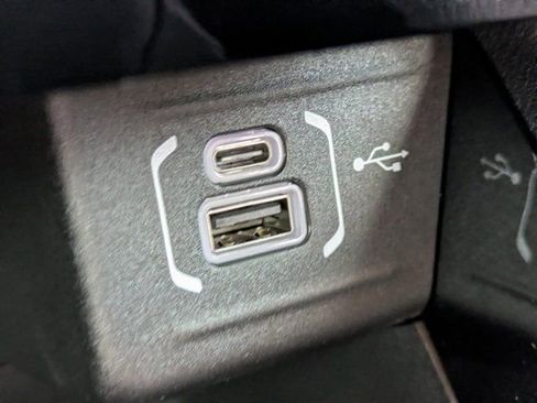 New 2026 Jeep Compass Latitude w/ Sun and Sound Group image 20