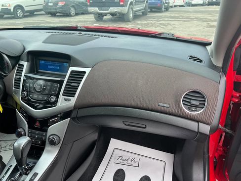 Used 2015 Chevrolet Cruze LT FWD image 21