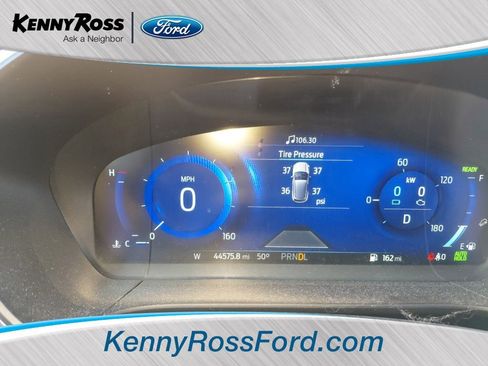 Used 2020 Ford Escape Titanium AWD/4WD image 1