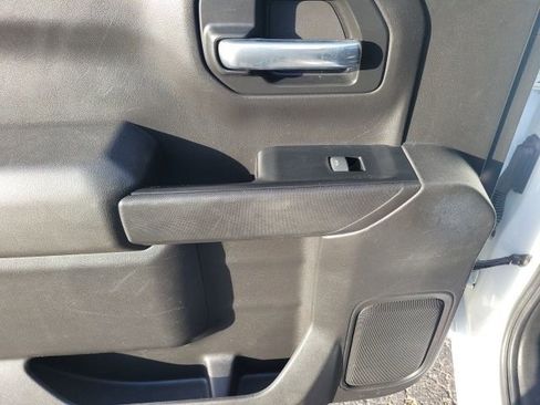 Used 2019 Chevrolet Silverado 1500 LT image 33