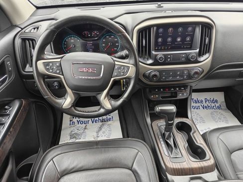 Used 2021 GMC Canyon Denali image 24