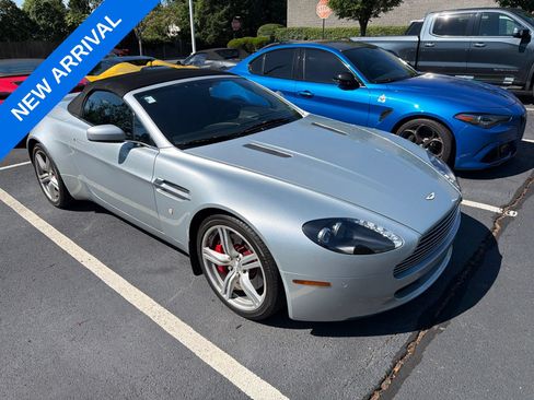 Used 2009 Aston Martin V8 Vantage Roadster RWD image 1
