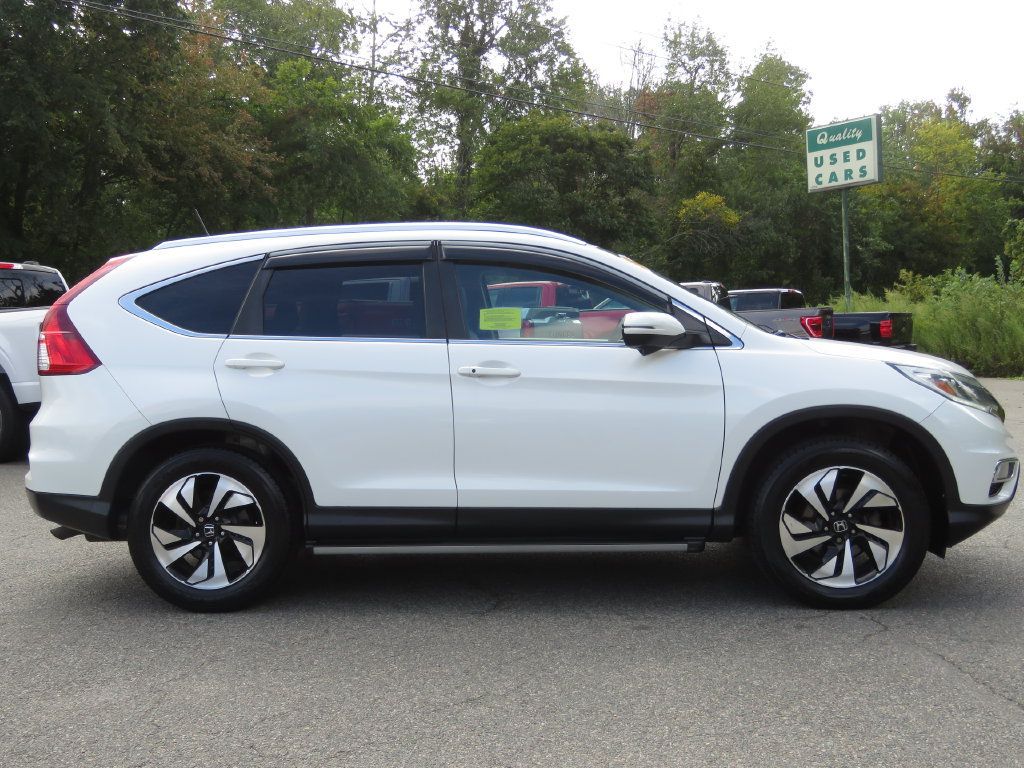 Used 2015 Honda CR-V Touring image 4