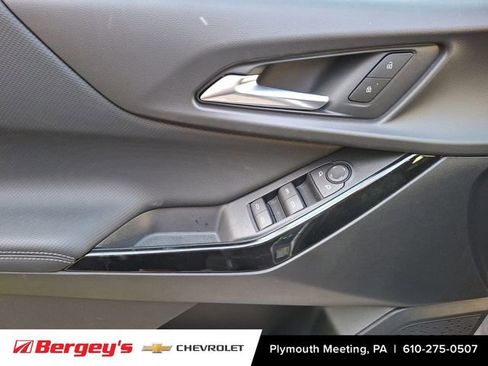 New 2026 Chevrolet Equinox LT FWD image 8