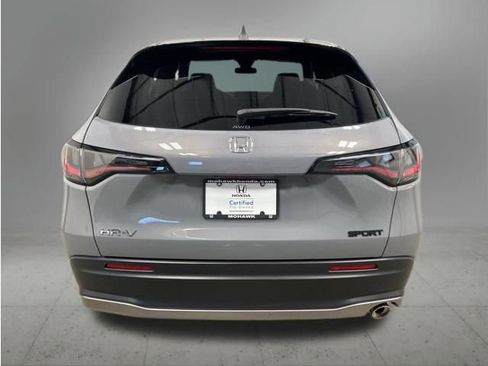Certified 2025 Honda HR-V Sport image 5