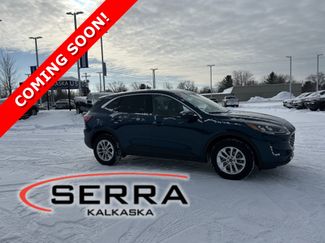 Used 2020 Ford Escape SE video 1