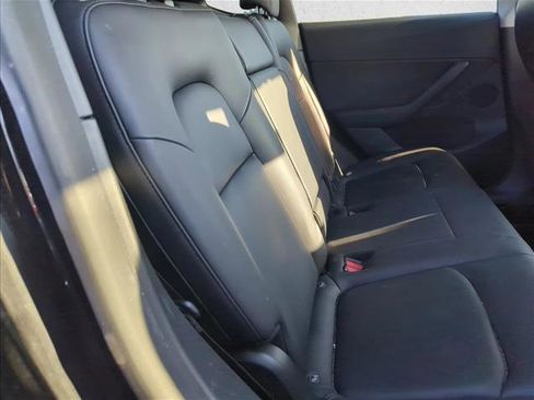 Used 2021 Tesla Model Y Performance image 21