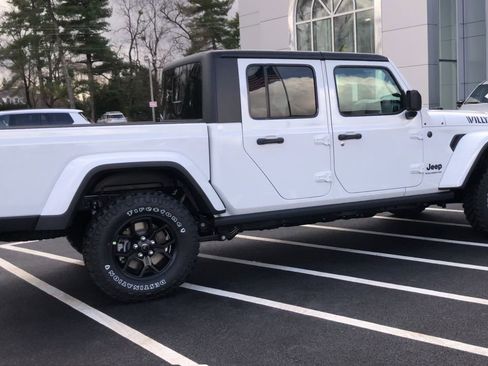 New 2026 Jeep Gladiator Willys image 8
