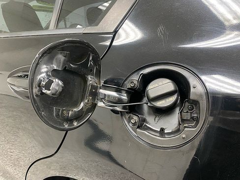 Used 2013 Honda Civic LX image 13