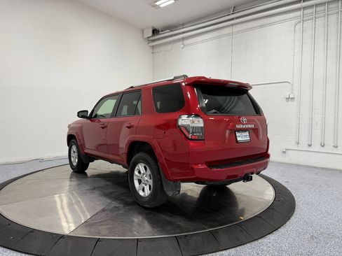 Used 2020 Toyota 4Runner SR5 Premium image 5
