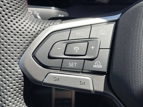 New 2026 Volkswagen GTI SE FWD image 19