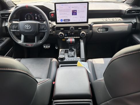 Certified 2025 Toyota Tacoma TRD Pro AWD/4WD image 4