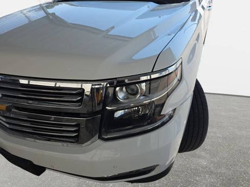 Used 2015 Chevrolet Tahoe LTZ AWD/4WD image 30