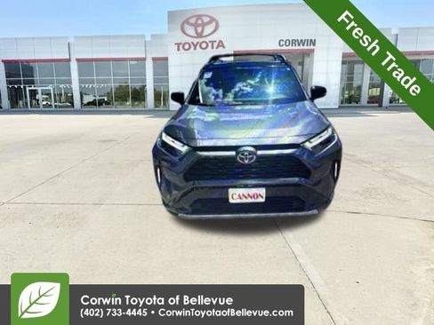 Used 2023 Toyota RAV4 XSE AWD/4WD image 1