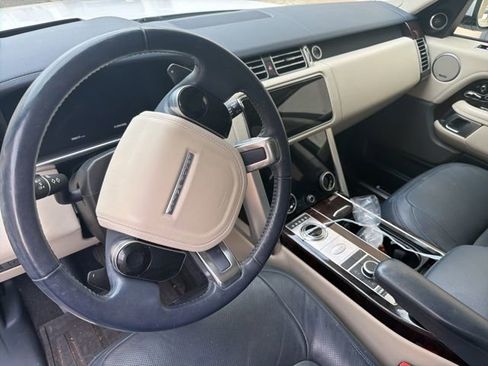 Used 2020 Land Rover Range Rover HSE AWD/4WD image 9