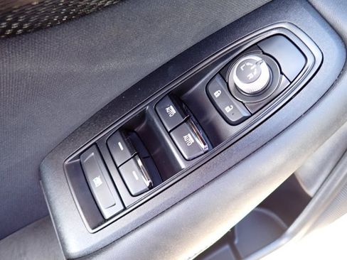 Used 2025 Subaru Outback Premium AWD/4WD image 15